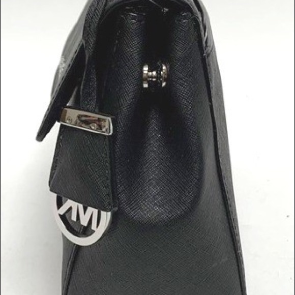 Michael Kors Ava Satchel - Picture 4 of 7